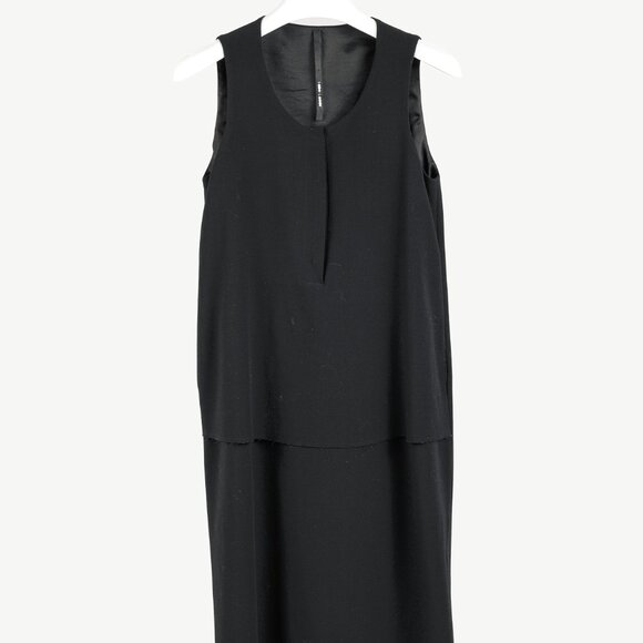 Sarah Lanzi AW/16 Minimalist Black Layered Sleeveless Dress - Picture 2 of 8